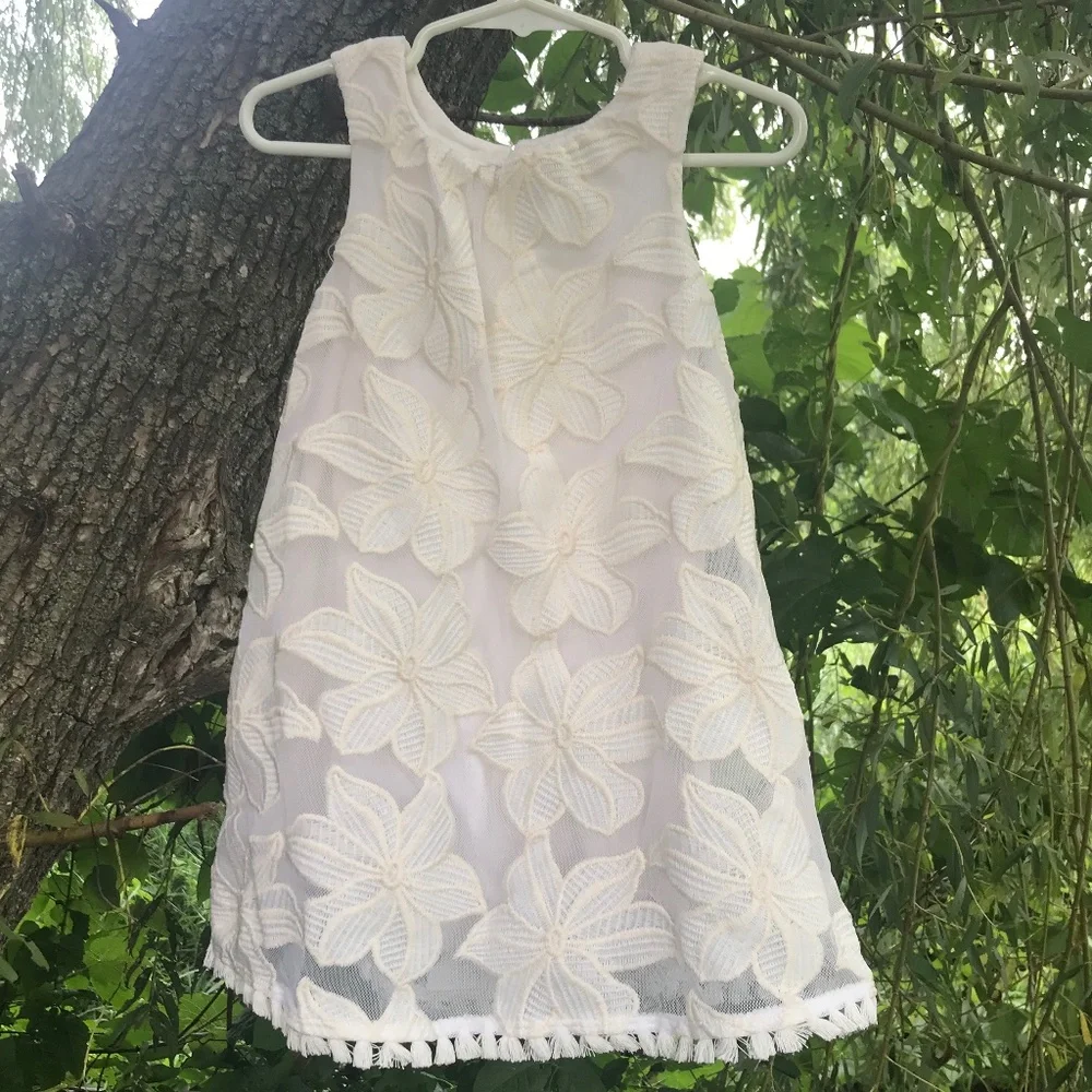 🌻Beautiful Floral Lace Sleeveless Dress With Tassels